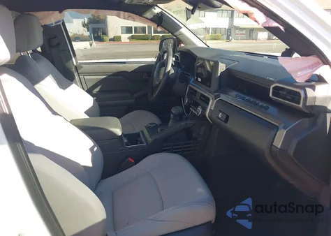 2025 Toyota Tacoma Sr5 from USA, damaged, VIN 3TMLB5JN9SM171442